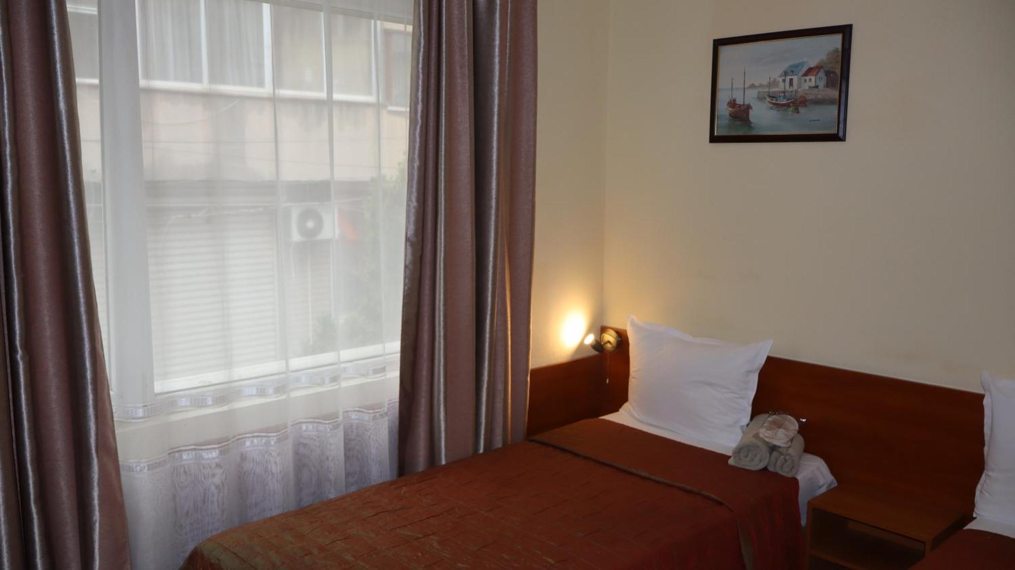 Hotel Palitra 바르나 외부 사진